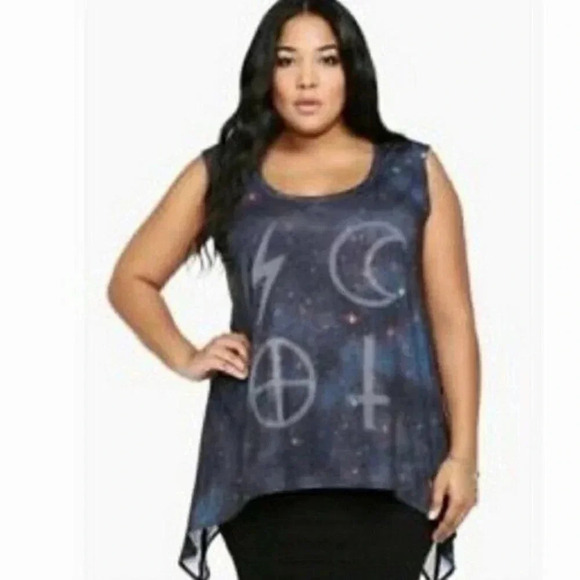 Torrid Blue Galaxy Sharkbite Hem Sheer Back Tank Top 1 - Picture 1 of 7